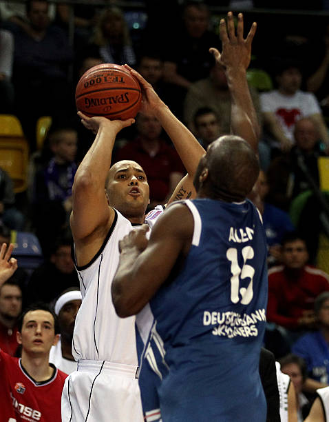 等球队为了 等球队为了