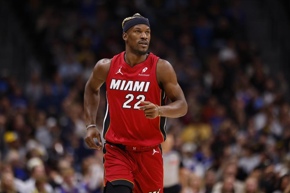 泥于大牌球 泥于大牌球