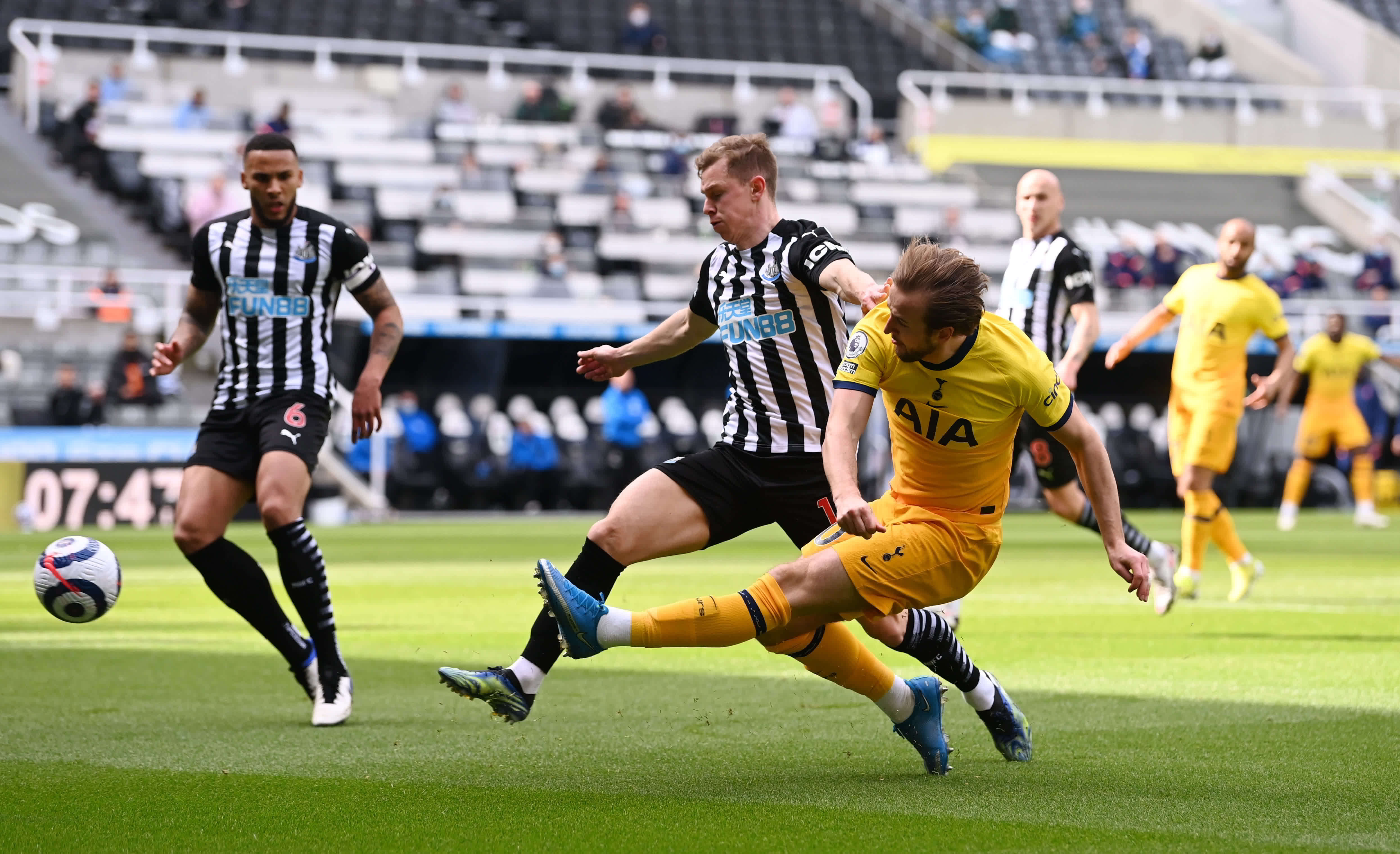 背后隐藏的 背后隐藏的