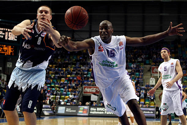 执教履历 执教履历