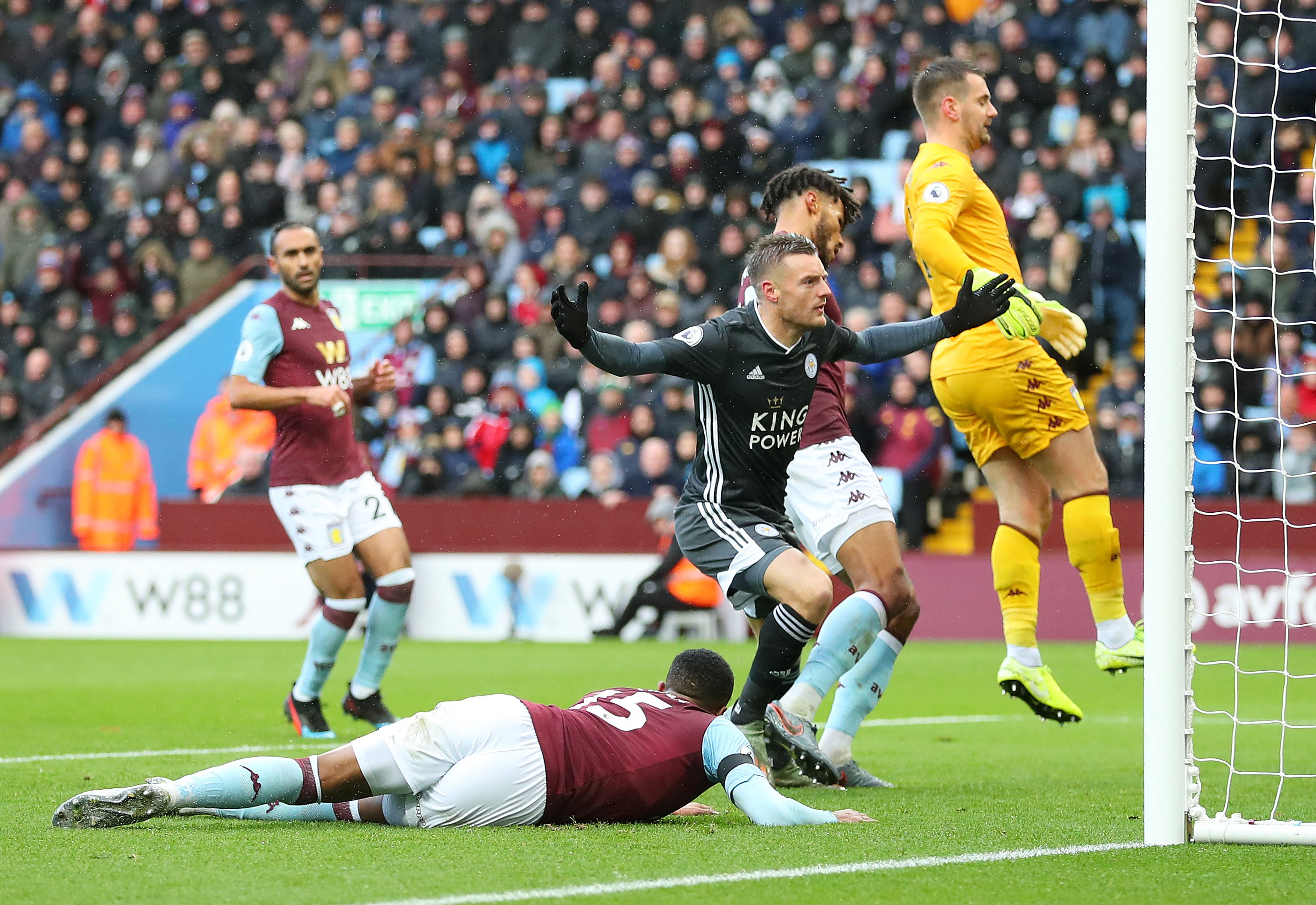 阵中的年轻 阵中的年轻