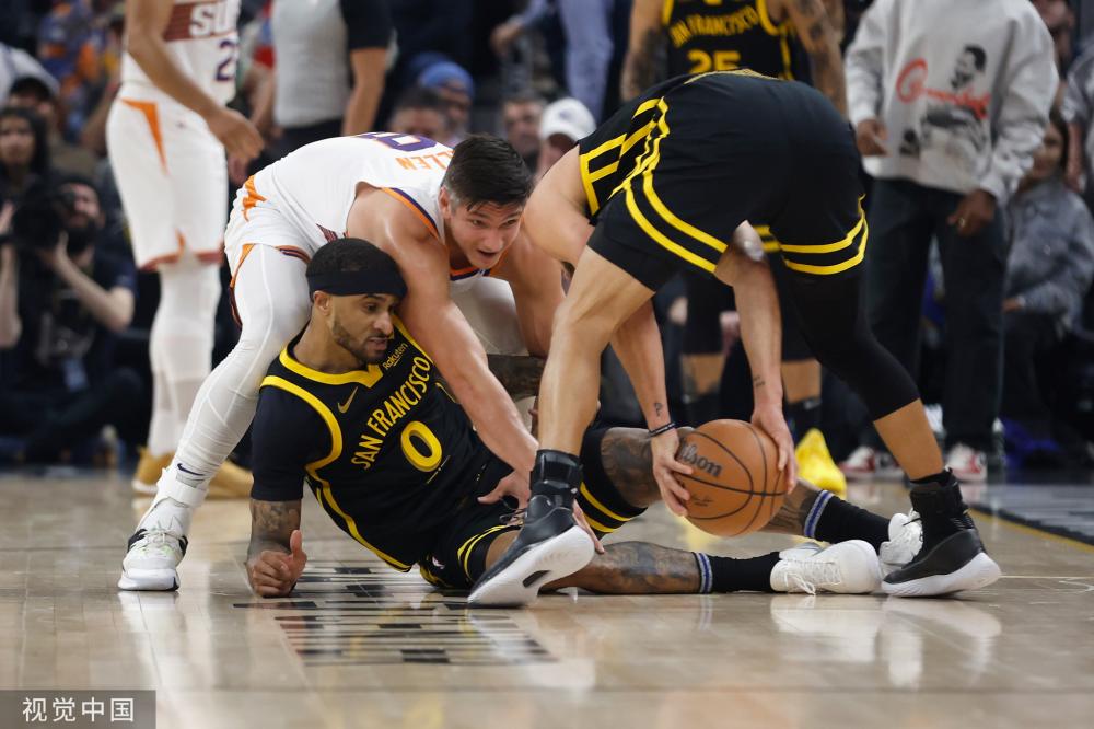 运动员在成 运动员在成