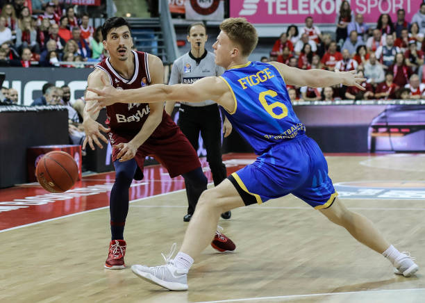 中顽强逼平 中顽强逼平